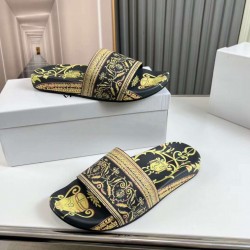 Sandal Versace