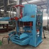Machine de presse pour carreaux
