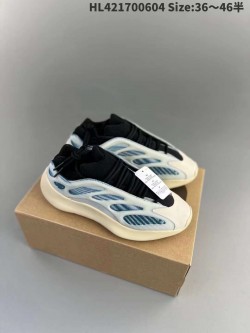 Adidas Yeezy 700 V3