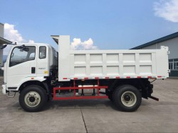 Mini camion à benne de 5 tonnes