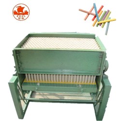Machine pour fabrication de craie