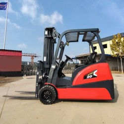 Chariot élévateur 5ton3
