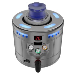 Dry ice maker